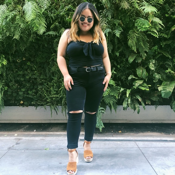 Meet your Posher, Krystal - Picture 1 of 1